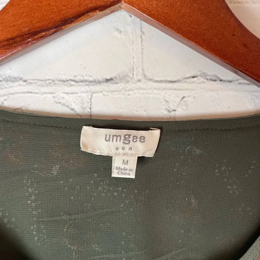 UMGEE Ruffled Zipper Front Jacket with Floral Embroidered Detail Medium - Picture 6 of 16